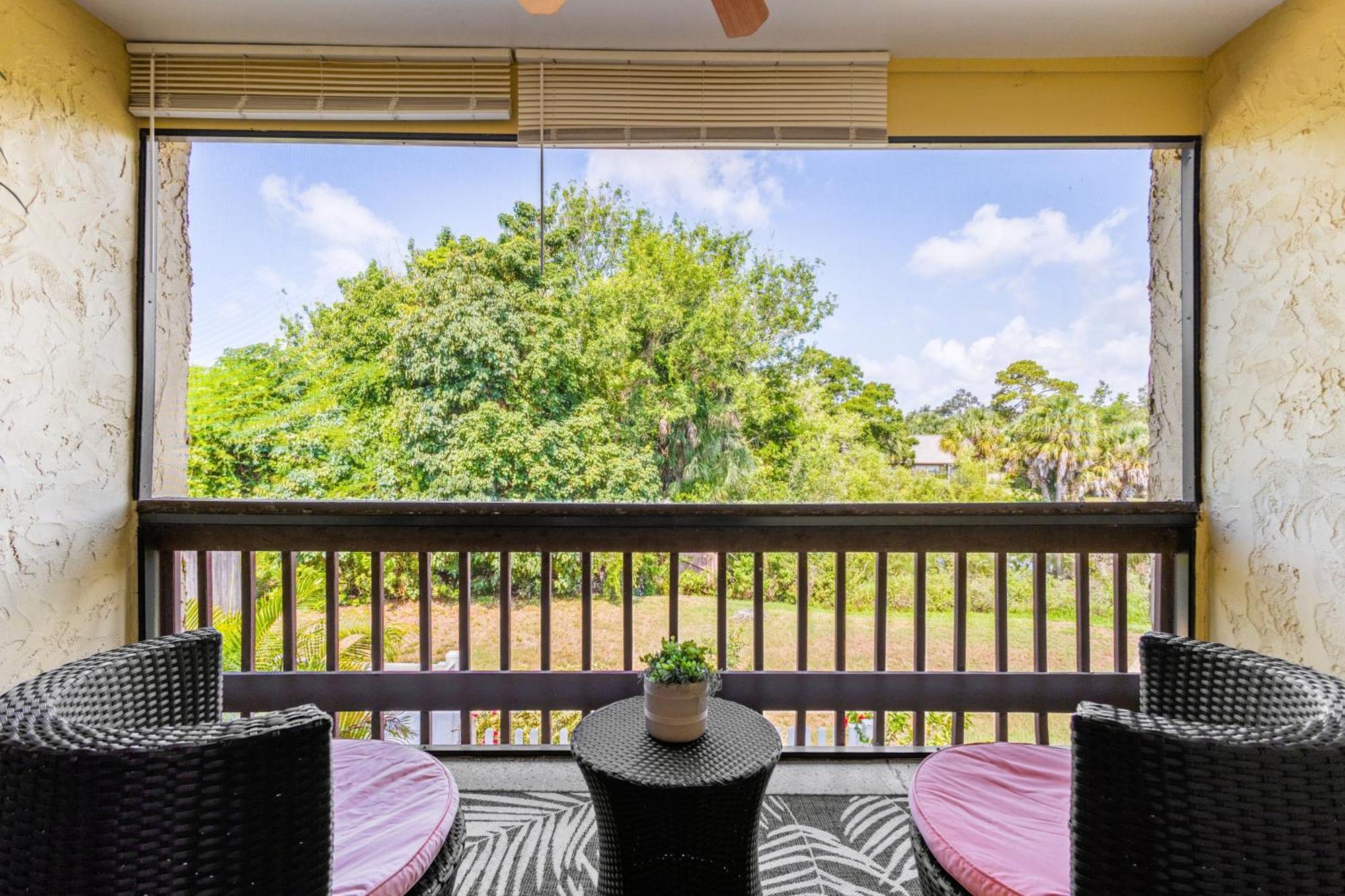Shiny Oasis With Lake View Sarasota Esterno foto